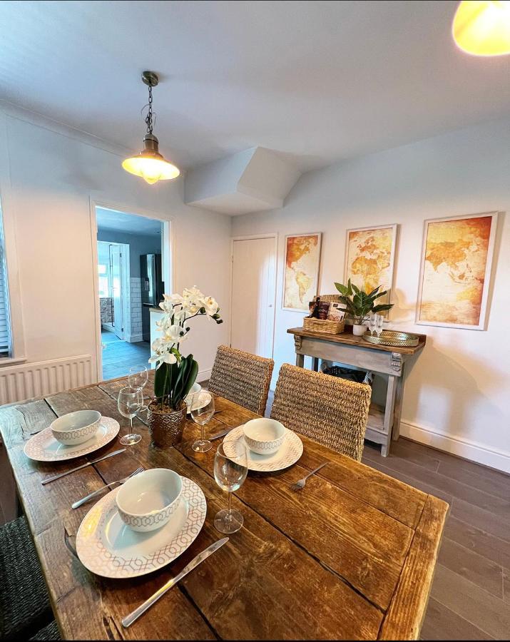 Modern 3 Bed, Heart Of Ashley Cross, 5 Mins To Sandbanks بول المظهر الخارجي الصورة